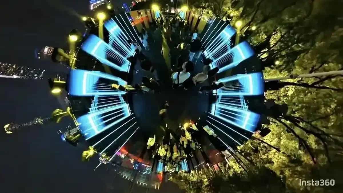 城市灯光节成功案例分析-花不同彩灯