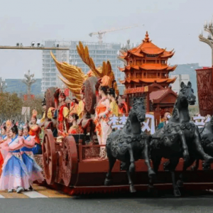 【场景案例】适合景区巡游的3种不同类型花车实拍展示